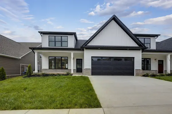 1097 Malinda Ln, Greenbrier, TN 37073