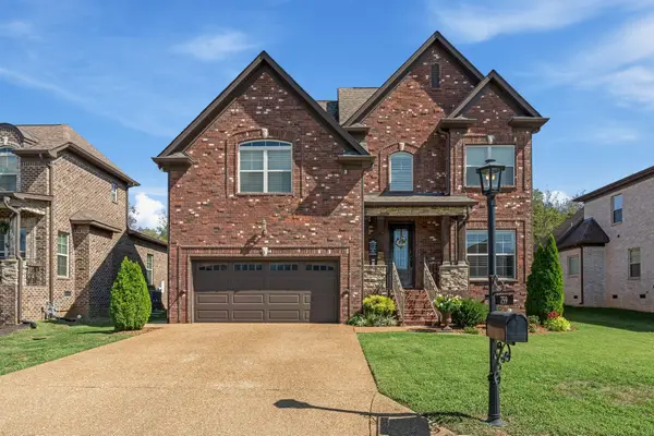 759 Rolling Creek Dr, Mount Juliet, TN 37122