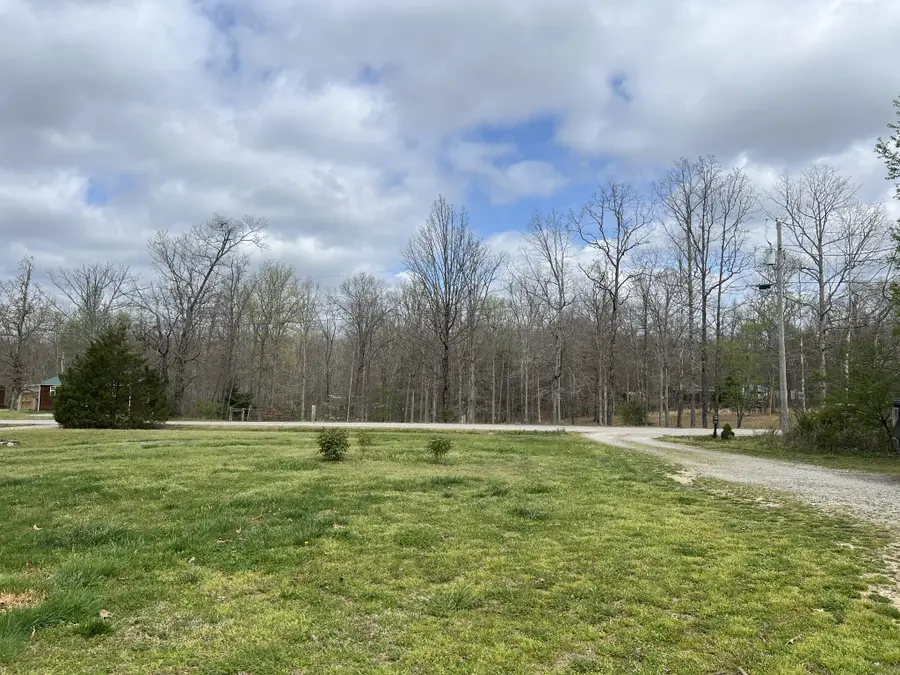 9319 Magnolia Way, Nunnelly, TN 37137 - #2