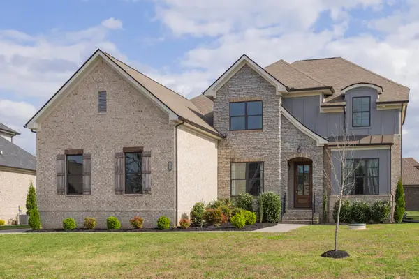 1004 Quillen Way, Lebanon, TN 37087