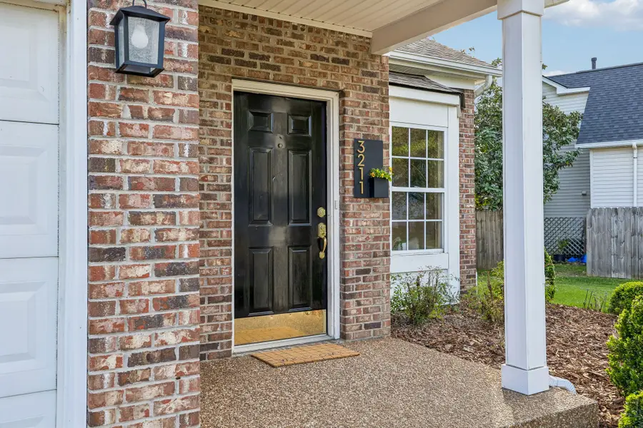3211 Calvin Ct, Franklin, TN 37064 - #2