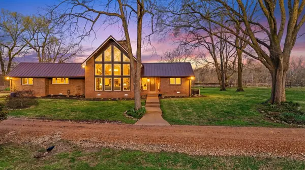 2830 Lockertsville Rd, Ashland City, TN 37015