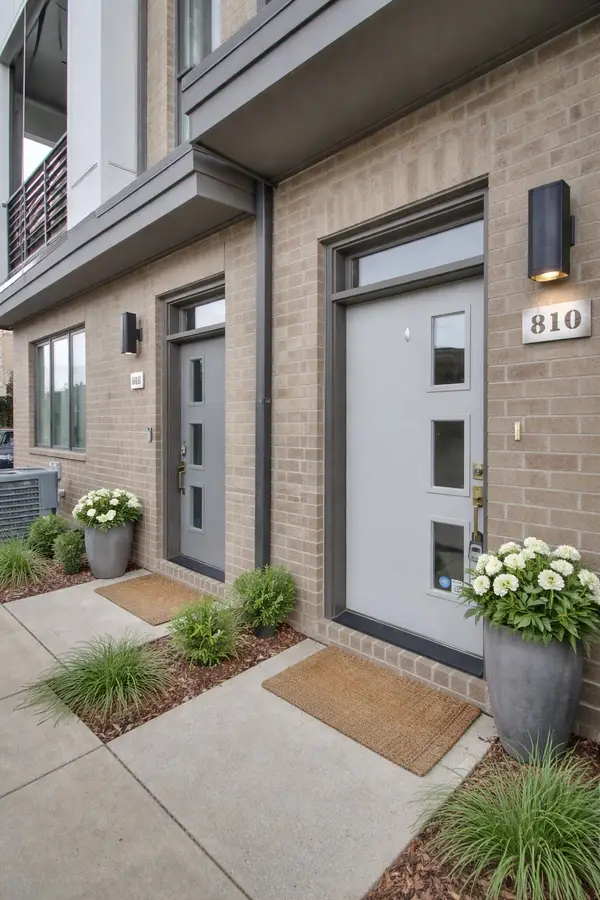 810 Melpark Ct, Nashville, TN 37204