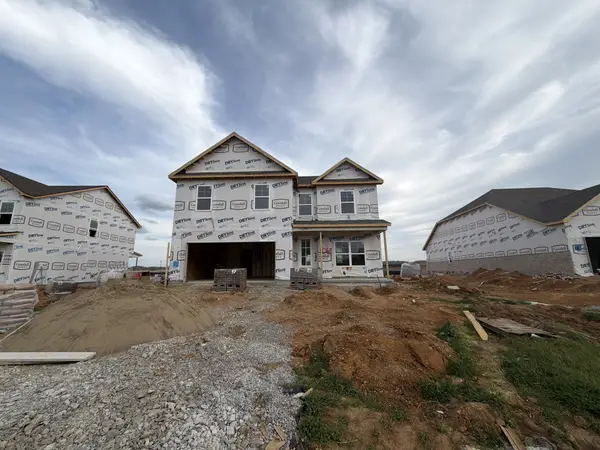 2021 Bennett Creek Dr, Columbia, TN 38401