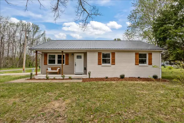 118 A G Myatt, Dickson, TN 37055