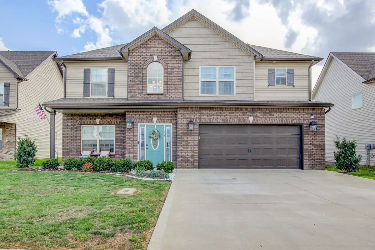 1028 Spicer Dr, Clarksville, TN 37042 - #1