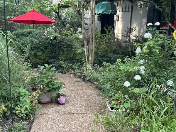 2004 Otter Creek Rd, Nashville, TN 37215