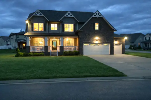 421 Davenport Dr, Murfreesboro, TN 37128