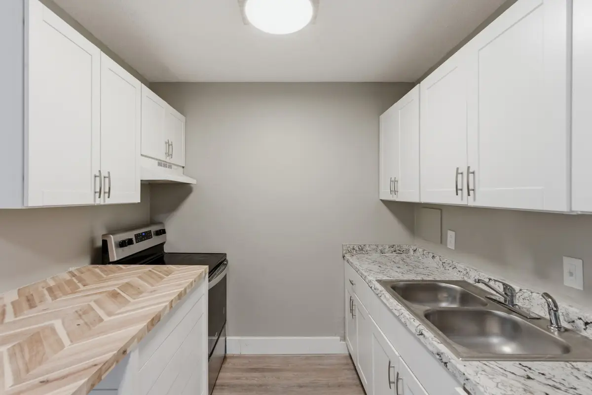 550 Harding Pl #F110, Nashville, TN 37211 - #1