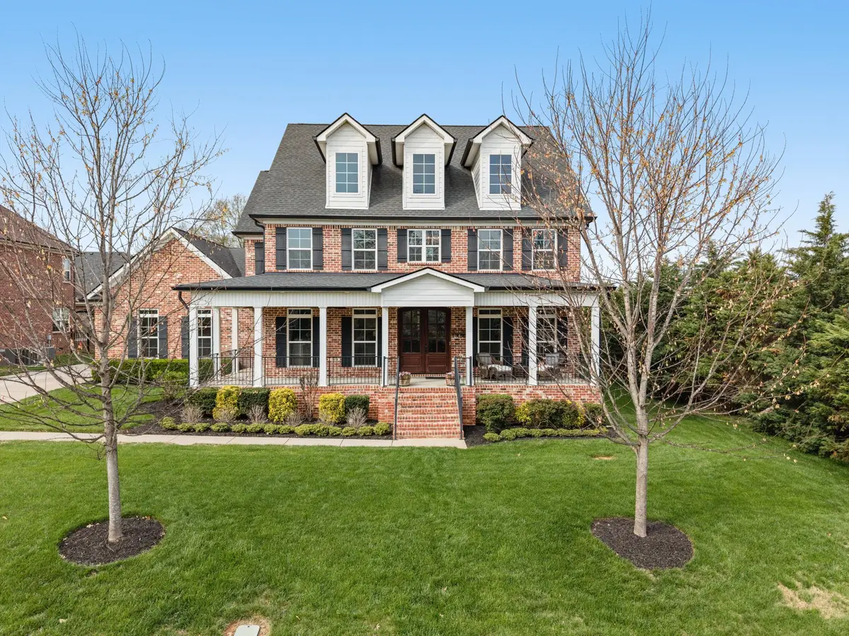 611 Stone Mill Cir, Murfreesboro, TN 37130 - #1