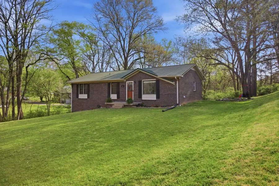 202 Cathey Ln, Columbia, TN 38401 - #2