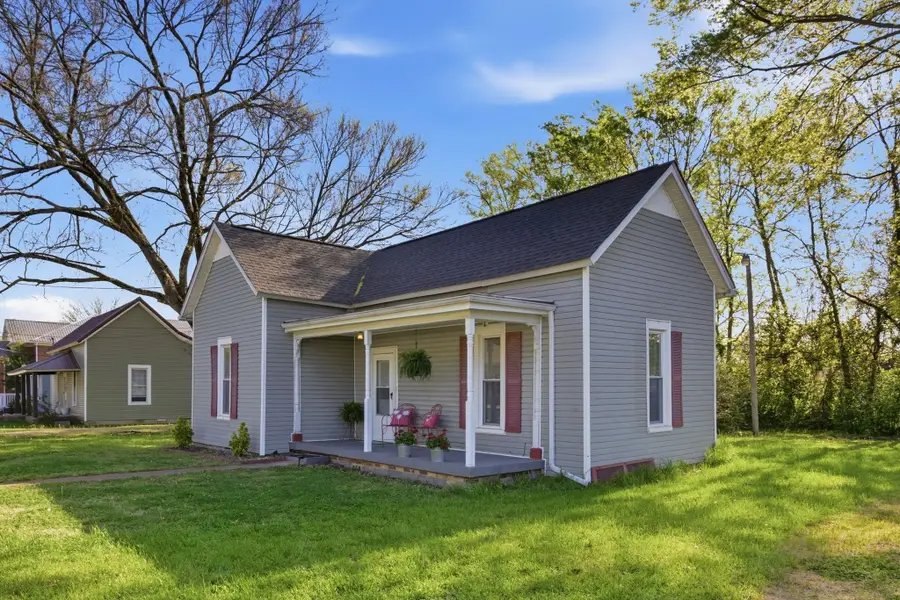 102 South Locust Street, Mount Pleasant, TN 38474 - #3