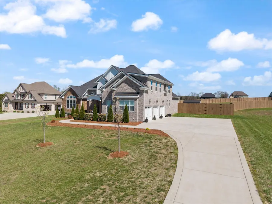 2507 Tom Austin Hwy, Greenbrier, TN 37073 - #3