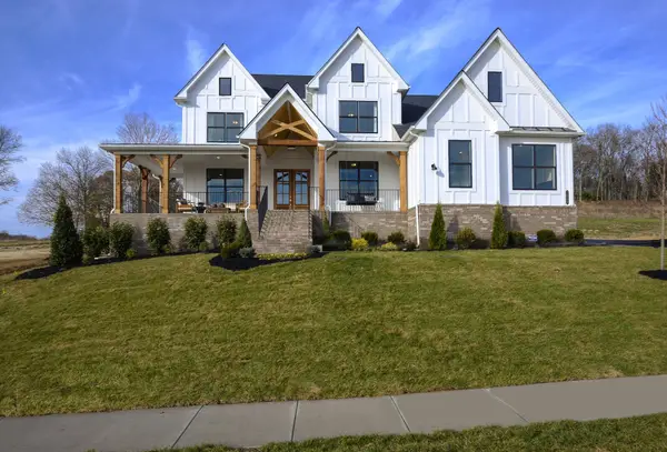 7281 Belvoir Drive, Fairview, TN 37062