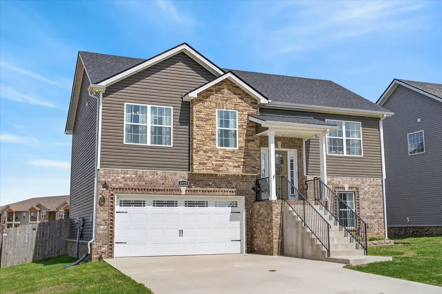 1929 Sydney Louise Dr, Clarksville, TN 37042 - #2