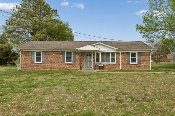 156 Napier Dr, Columbia, TN 38401