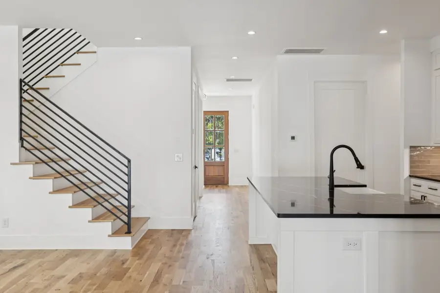 1114 Caldwell Ln, Nashville, TN 37204 - #2