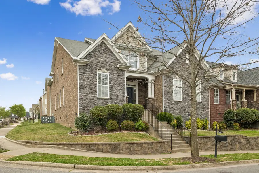 1064 Riverwood Village Blvd, Hermitage, TN 37076 - #2