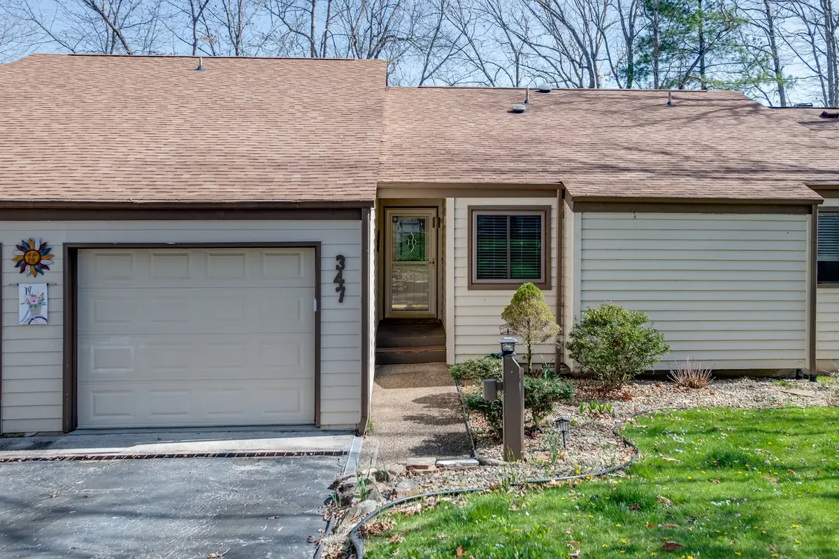347 Lake Catherine Cir, Crossville, TN 38558 - #1