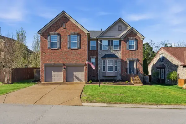 256 Cobblestone Lndg, Mount Juliet, TN 37122