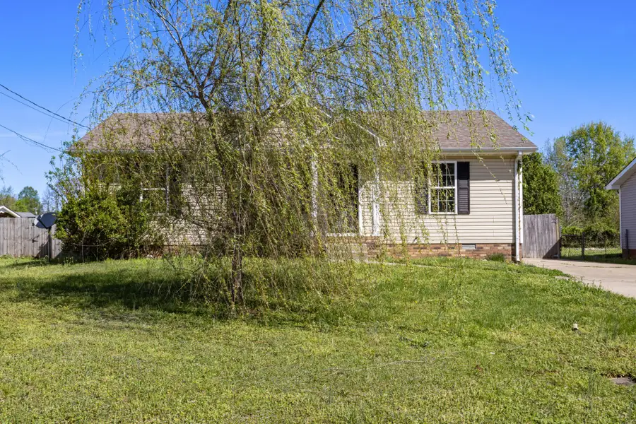 416 Woodale Dr, Clarksville, TN 37042 - #3