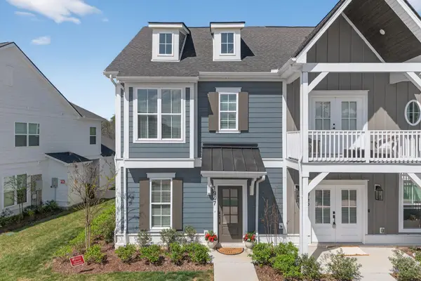 1947 Amacher Dr, Spring Hill, TN 37174