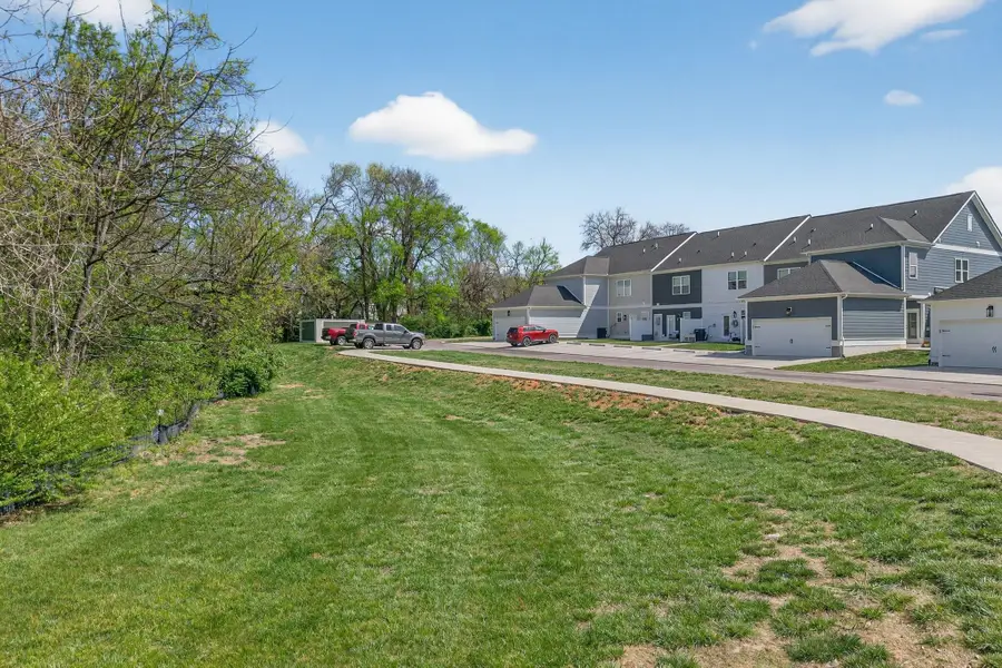 1947 Amacher Dr, Spring Hill, TN 37174 - #3