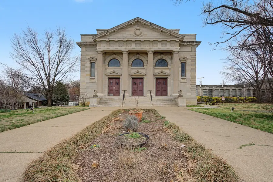 211 N 11th St, Nashville, TN 37206 - #2