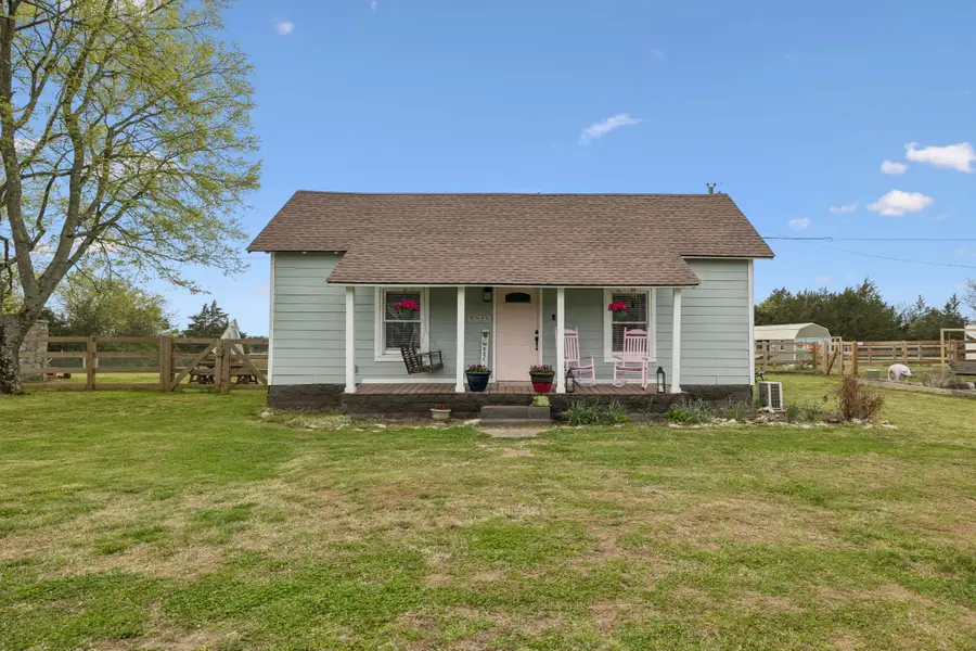 9986 Taylor Rd, Rockvale, TN 37153 - #3