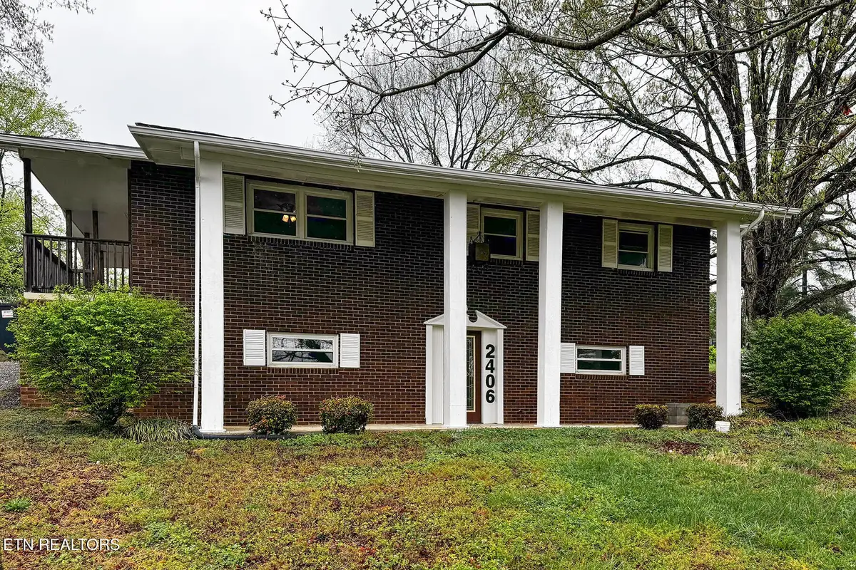 2406 Mentor School Rd, Louisville, TN 37777 - #1