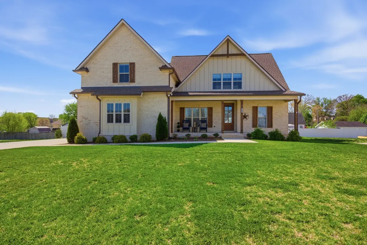 1002 Pheasant Run Ct, Spring Hill, TN 37174 - #1