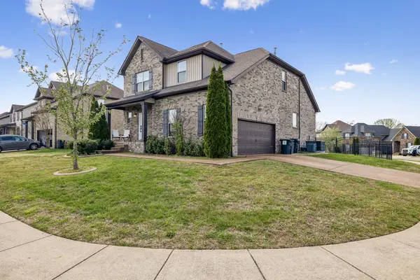 101 Jameson Pl, Hendersonville, TN 37075