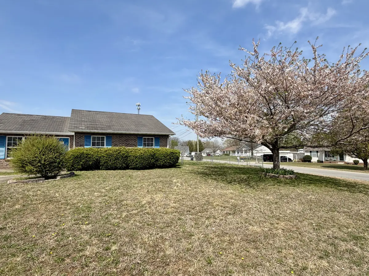 170 Monarch Ln, Clarksville, TN 37042 - #1