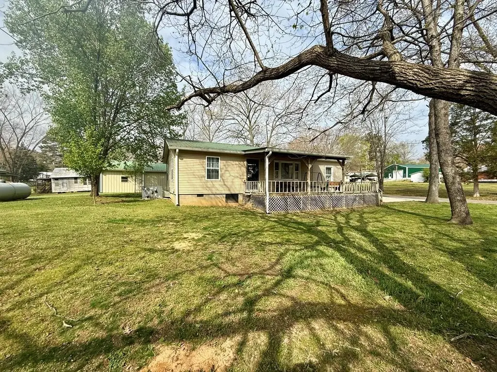 180 Center Dr, Springville, TN 38256 - #1