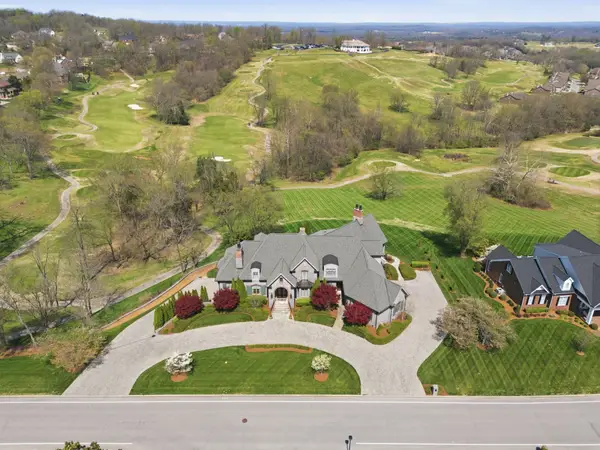 517 Ridgecrest Ln, Lebanon, TN 37087