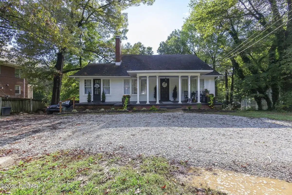 1262 Hollywood Dr, Jackson, TN 38301 - #1