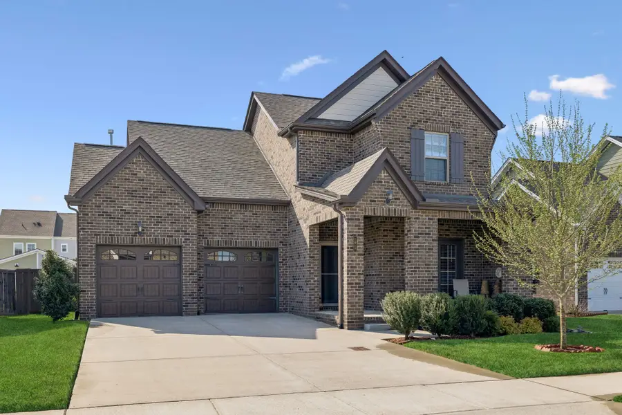 1017 Violet St, Spring Hill, TN 37174 - #2