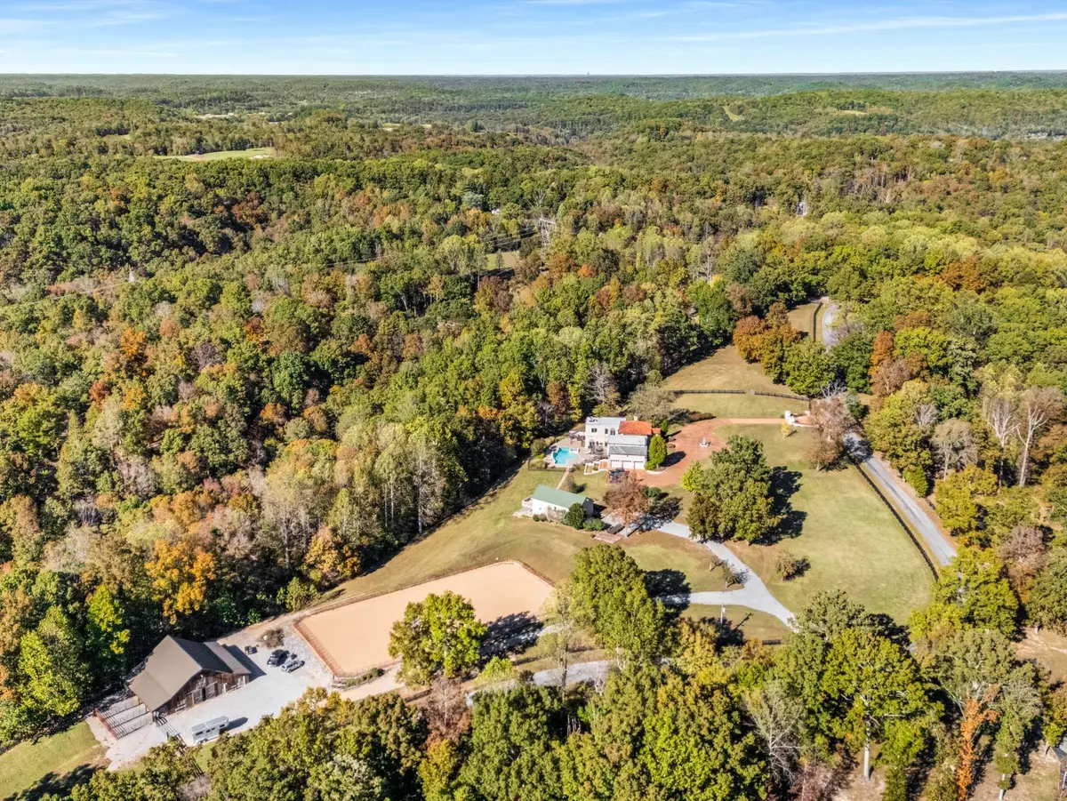 1032 Forest Dr, Kingston Springs, TN 37082 - #1