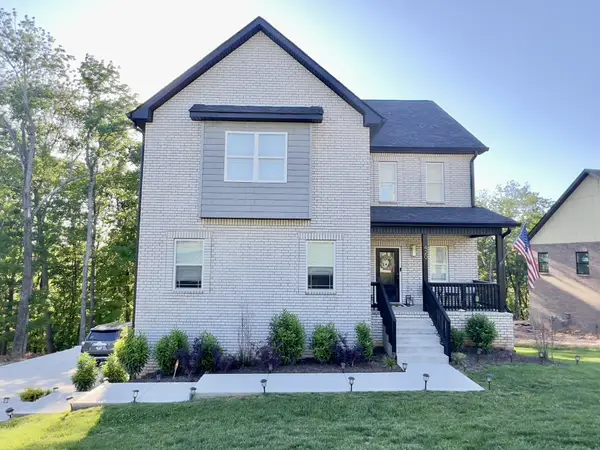 420 Stonemeadow Rd, Clarksville, TN 37043