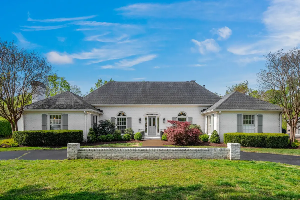 6013 Johnson Chapel Rd, Brentwood, TN 37027 - #1