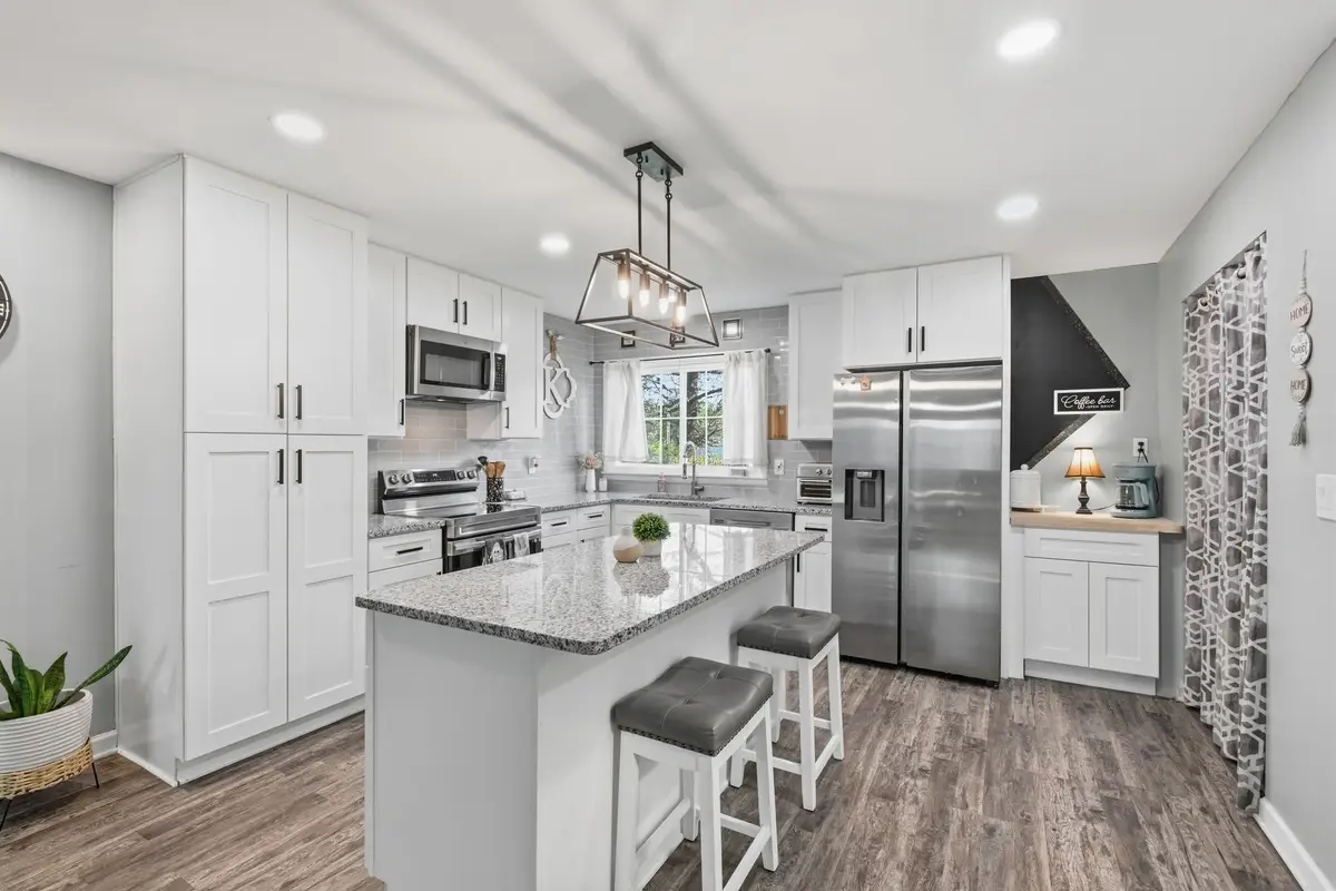 629 Rockwood Dr, Hermitage, TN 37076 - #1