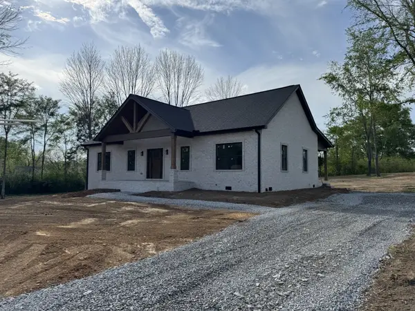 1103 Sycamore Valley Road, Ashland City, TN 37015