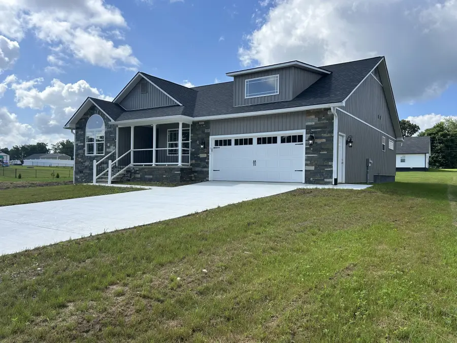 815 Colby Cir, Crossville, TN 38571 - #2