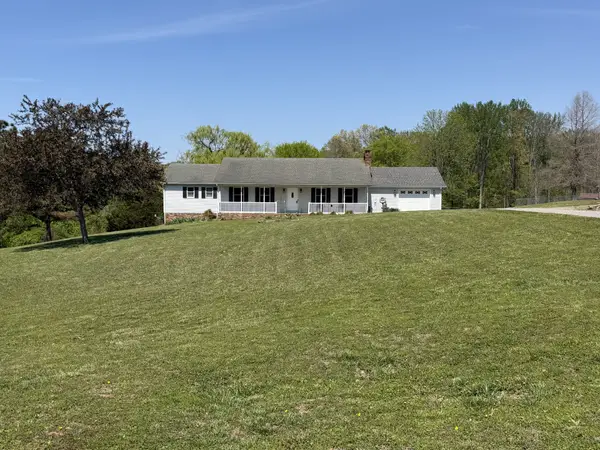 1323 York Rd, Clarksville, TN 37042