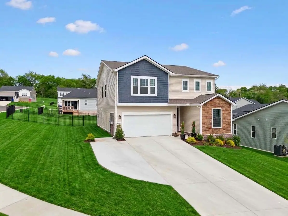 2982 Windstone Trl, Columbia, TN 38401 - #1