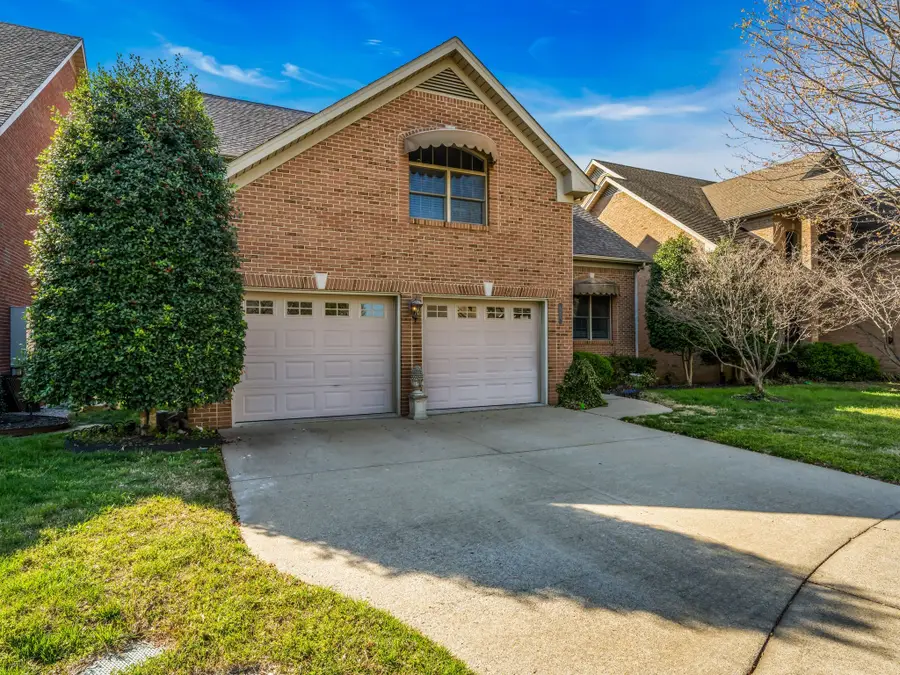114 Hunt Crest Ct, Clarksville, TN 37043 - #3