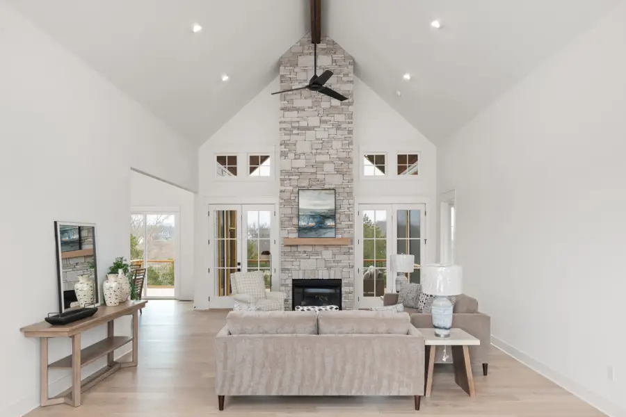 86 Simmons Cir, Winchester, TN 37398 - #3