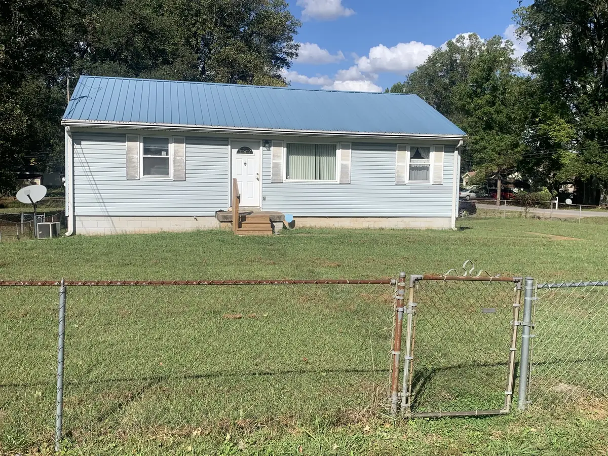 811 Helton Dr, Clarksville, TN 37042 - #1