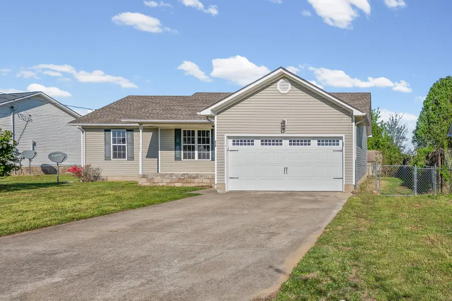 715 Shetland Dr, Oak Grove, KY 42262 - #3