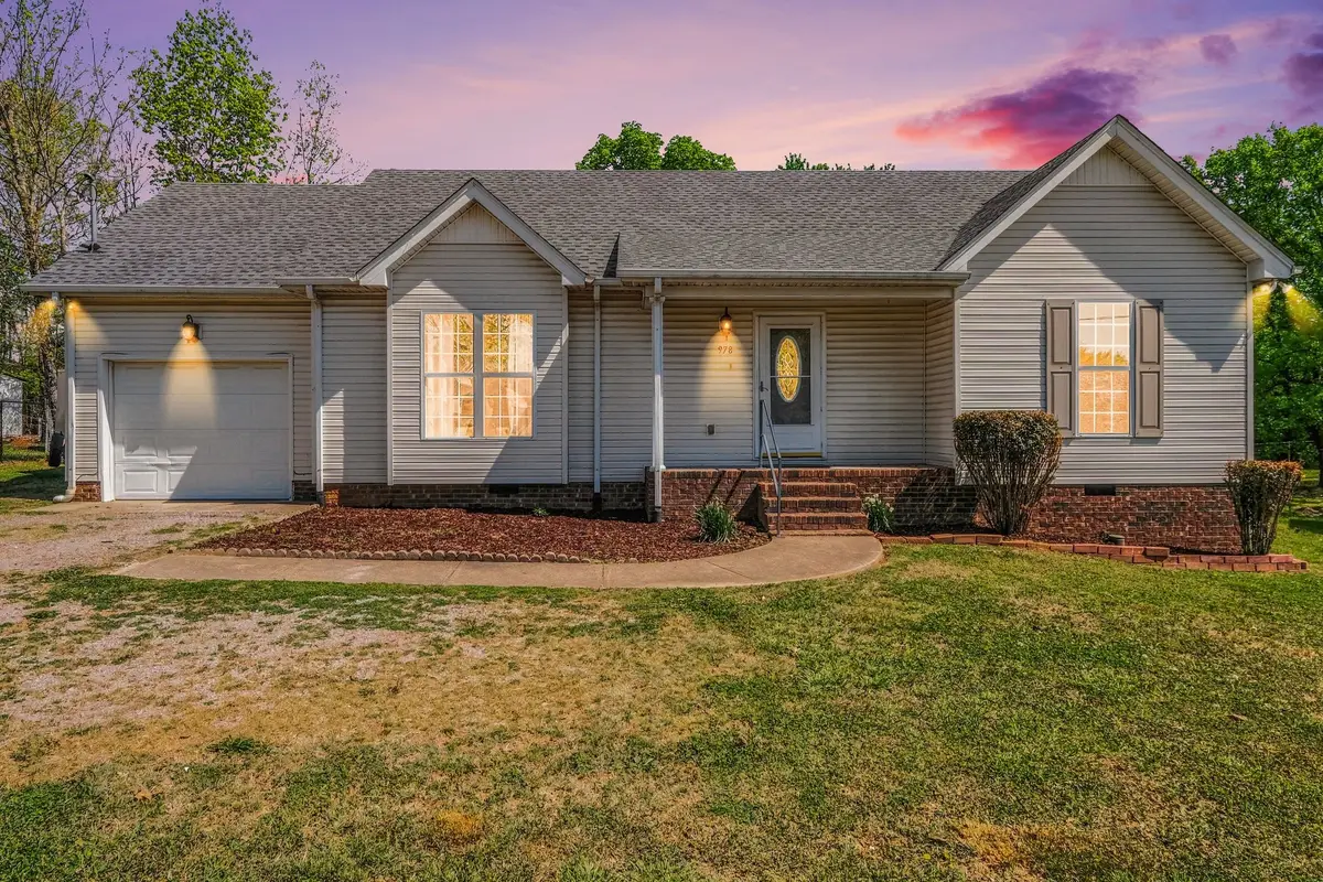 978 Sumerset Cir, Lewisburg, TN 37091 - #1